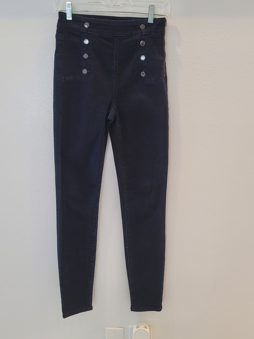 White House Black Market Black High-Rise Skinny Jeans Size 00